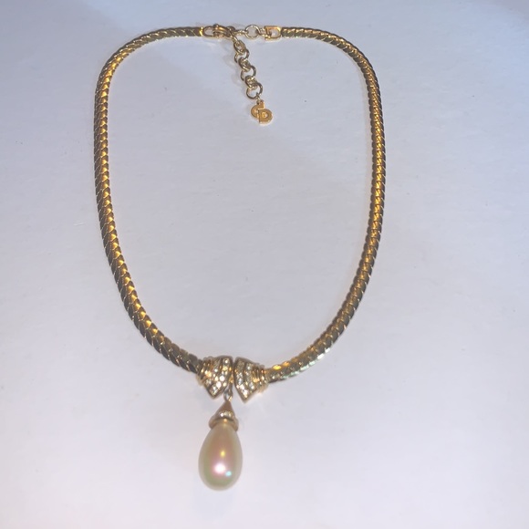 Christian Dior vintage pearl drop necklace - Picture 5 of 10